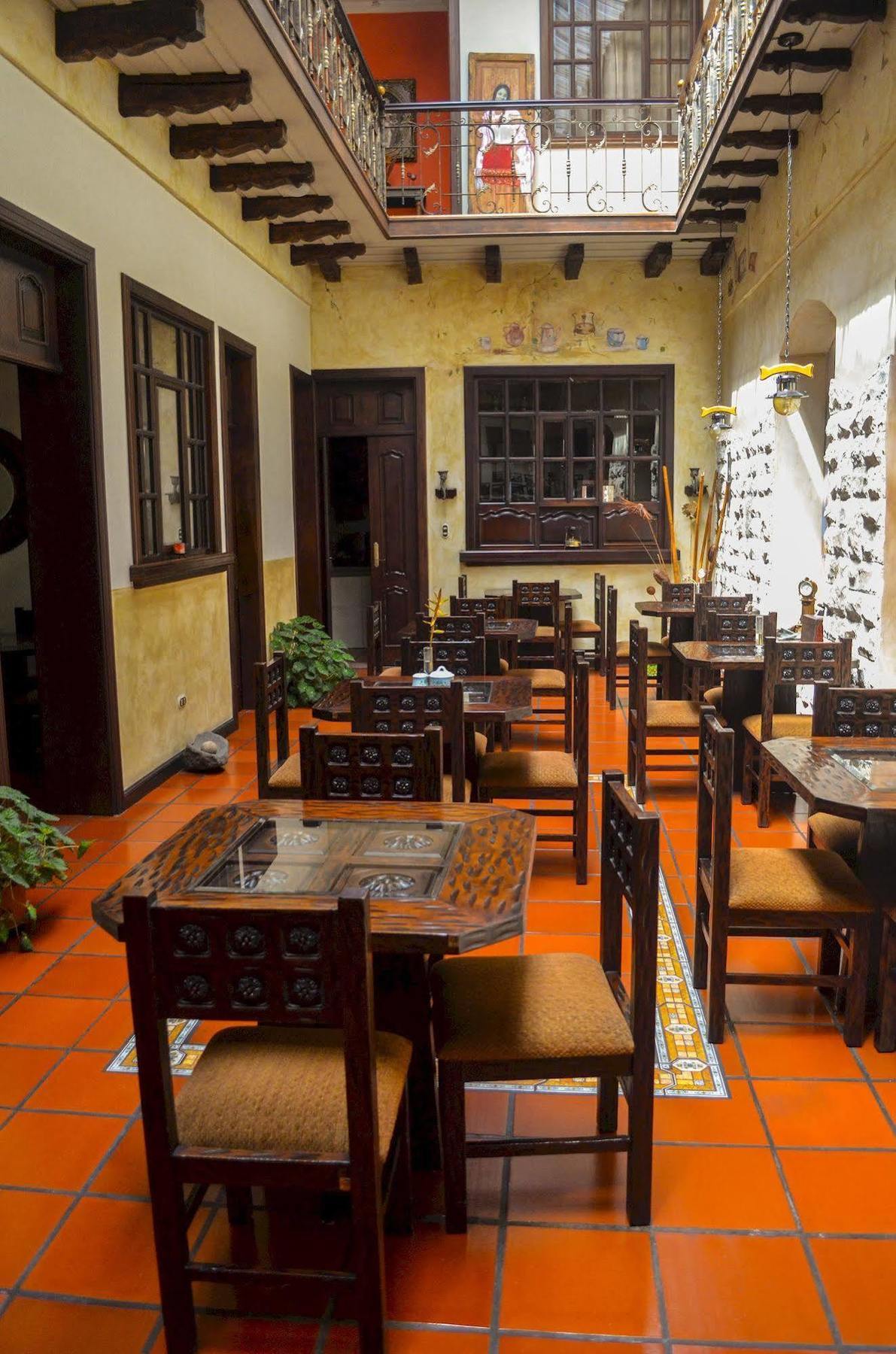 La Posada Cuencana Hotel Exterior photo